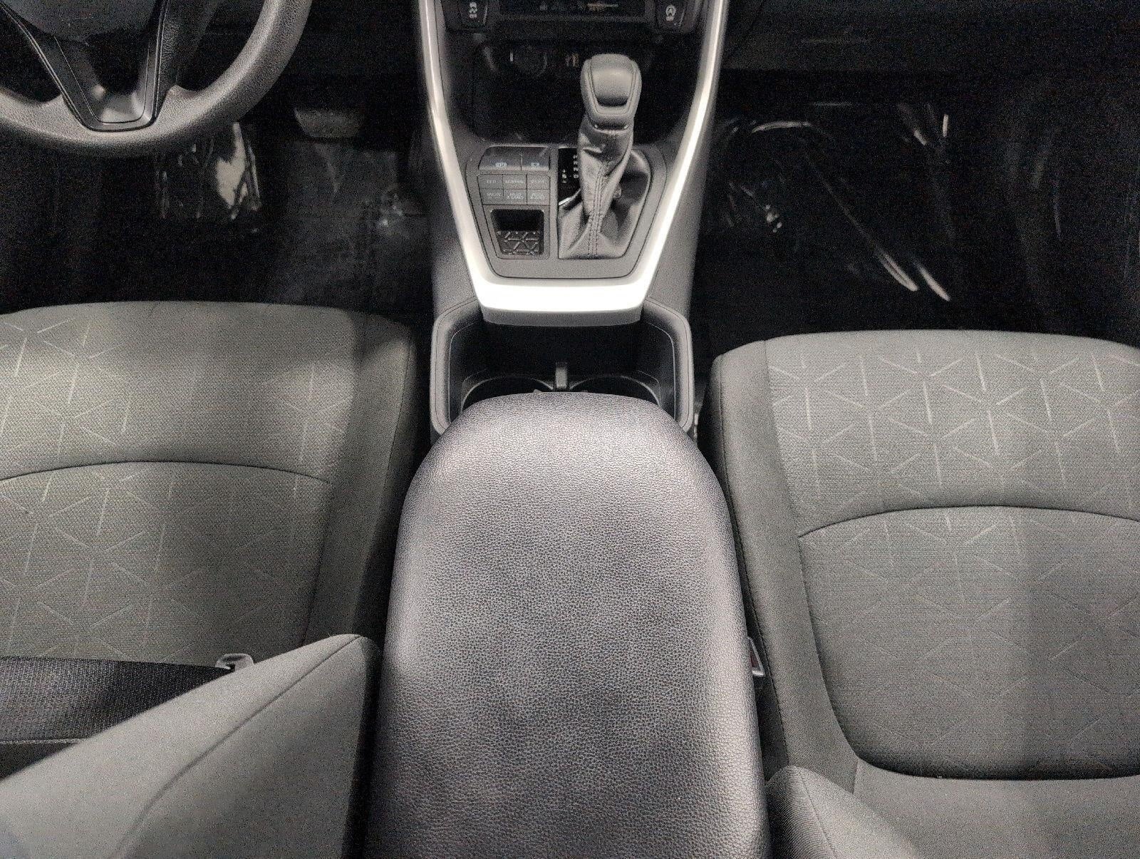 2025 Toyota RAV4 XLE AWD