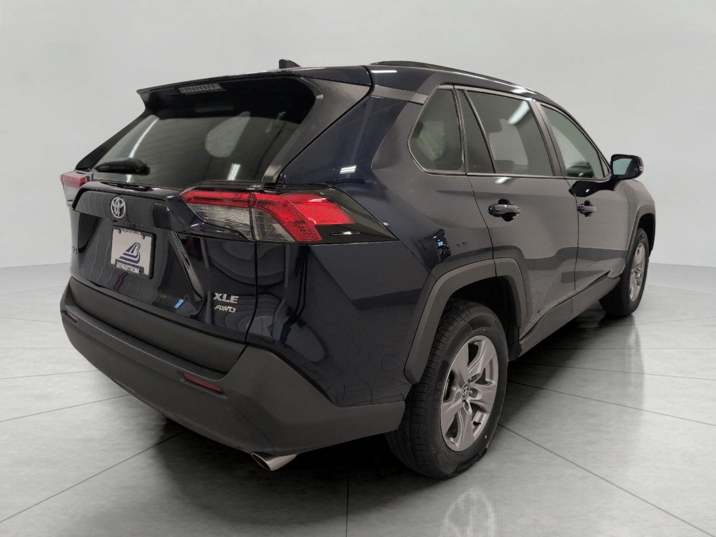 2025 Toyota RAV4 XLE AWD