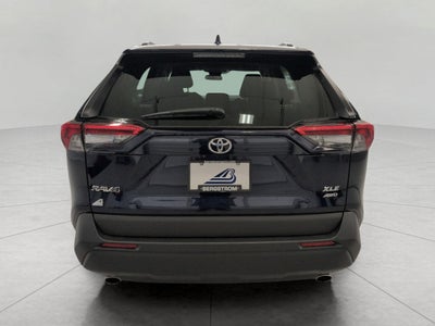 2025 Toyota RAV4 XLE AWD