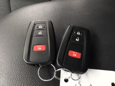 2025 Toyota RAV4 XLE AWD