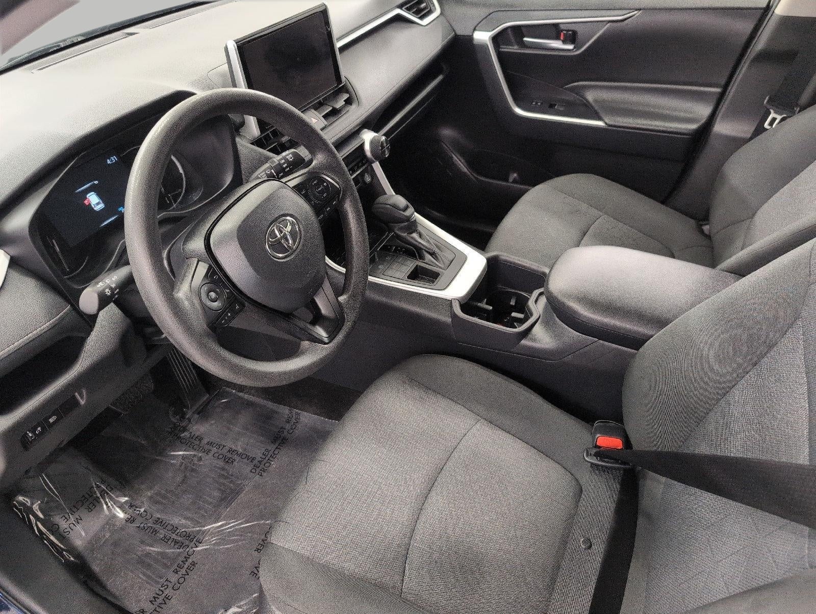2025 Toyota RAV4 XLE AWD