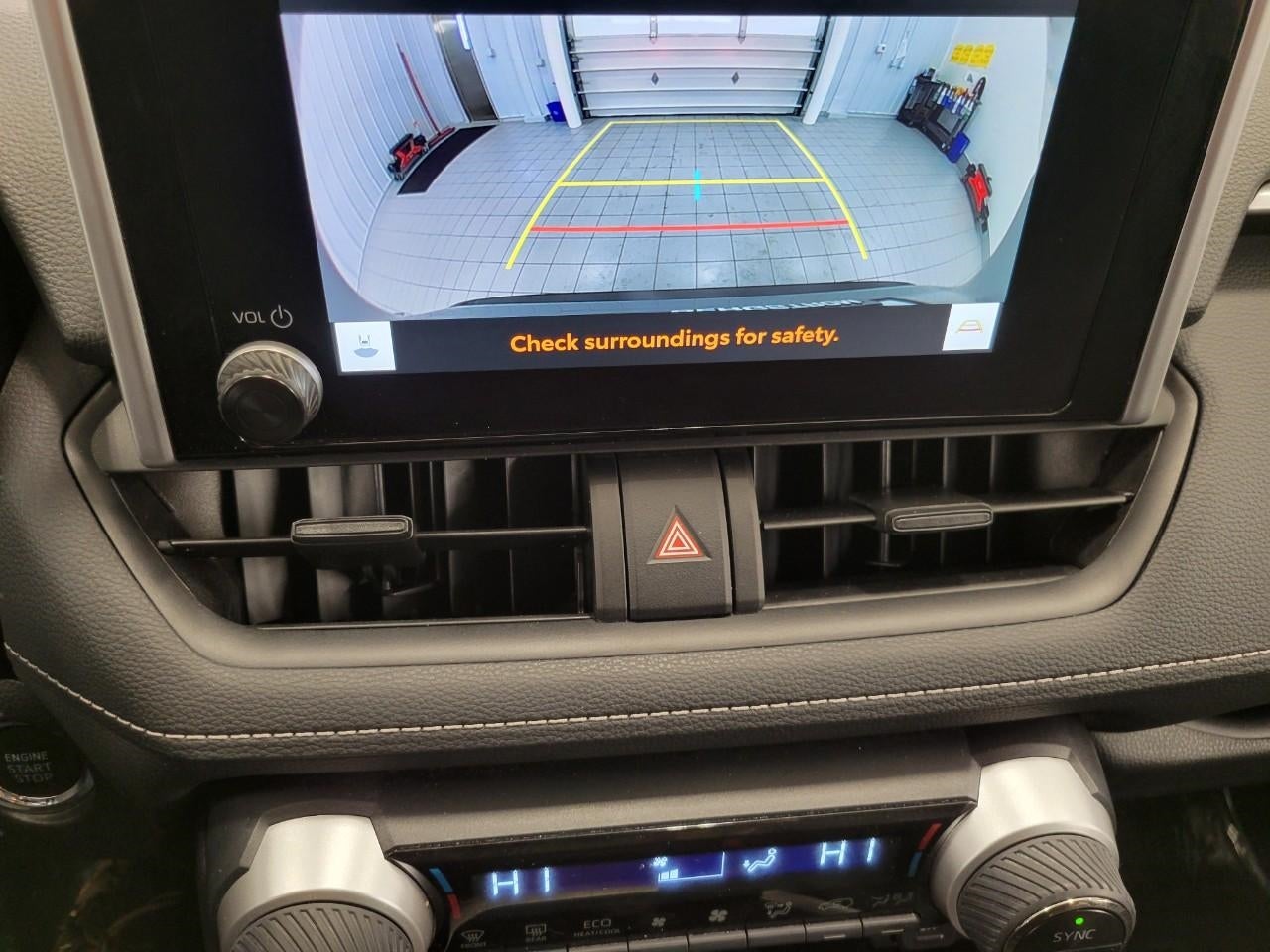 2025 Toyota RAV4 XLE AWD