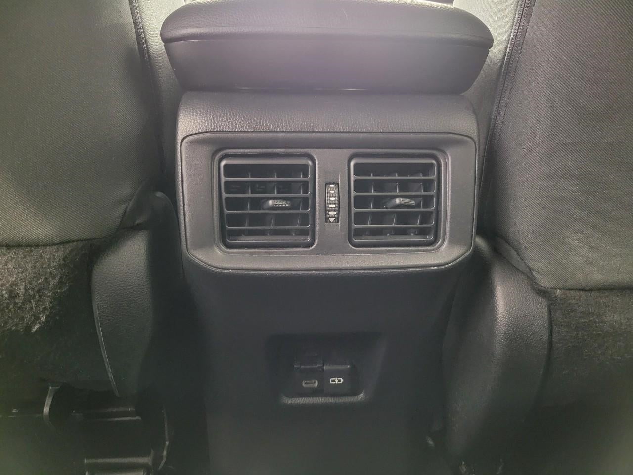 2025 Toyota RAV4 XLE AWD
