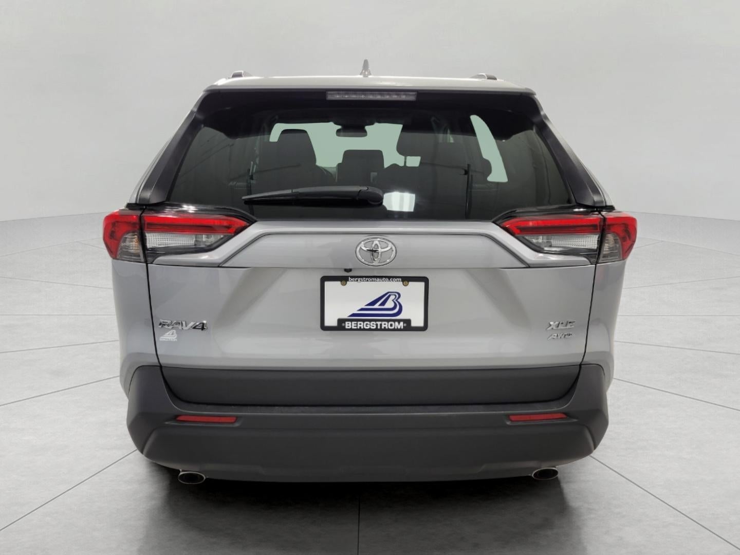 2025 Toyota RAV4 XLE AWD