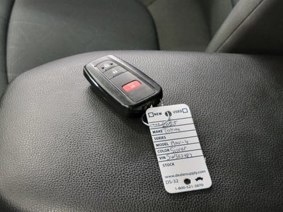 2025 Toyota RAV4 XLE AWD