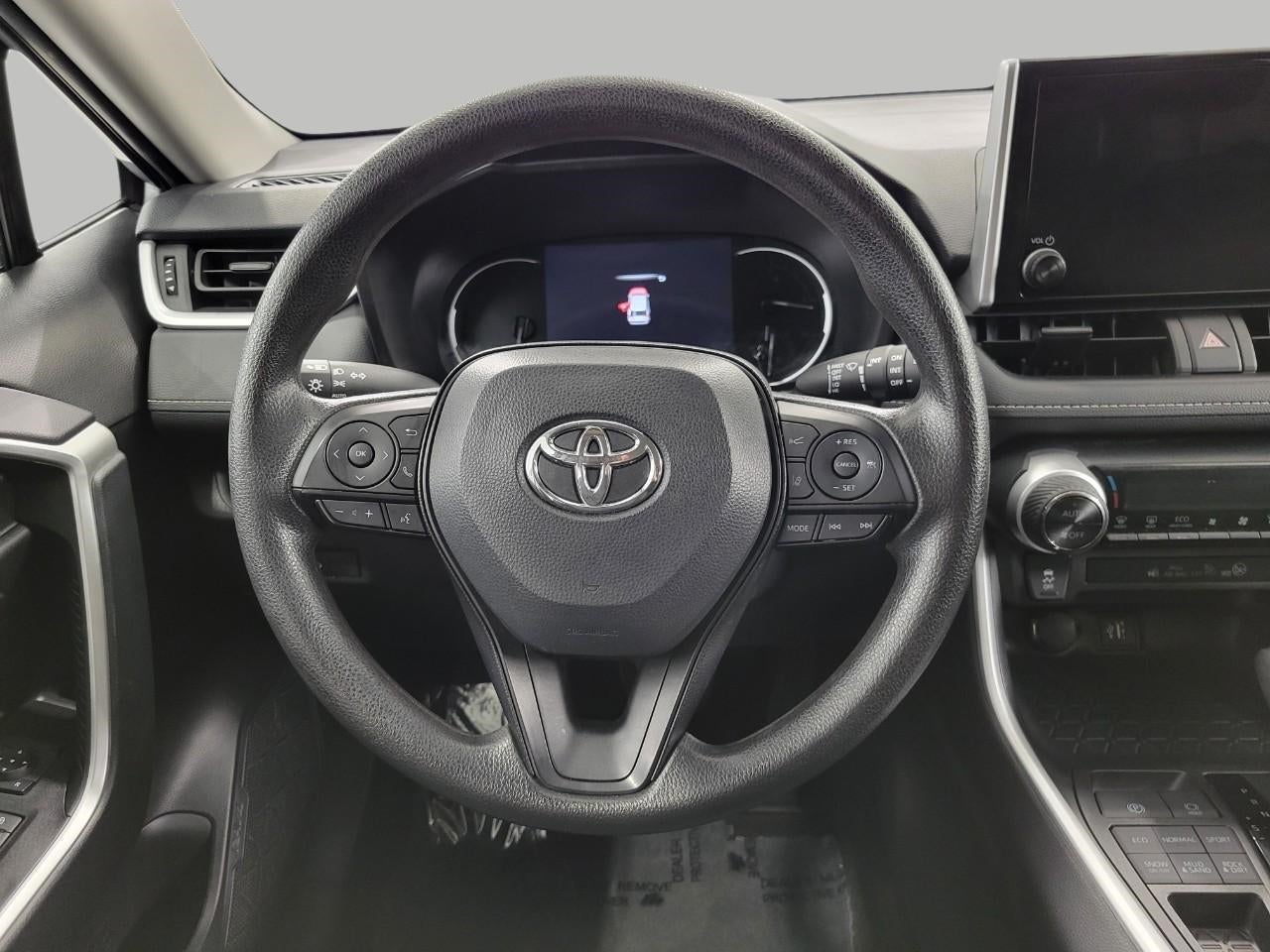 2025 Toyota RAV4 XLE AWD