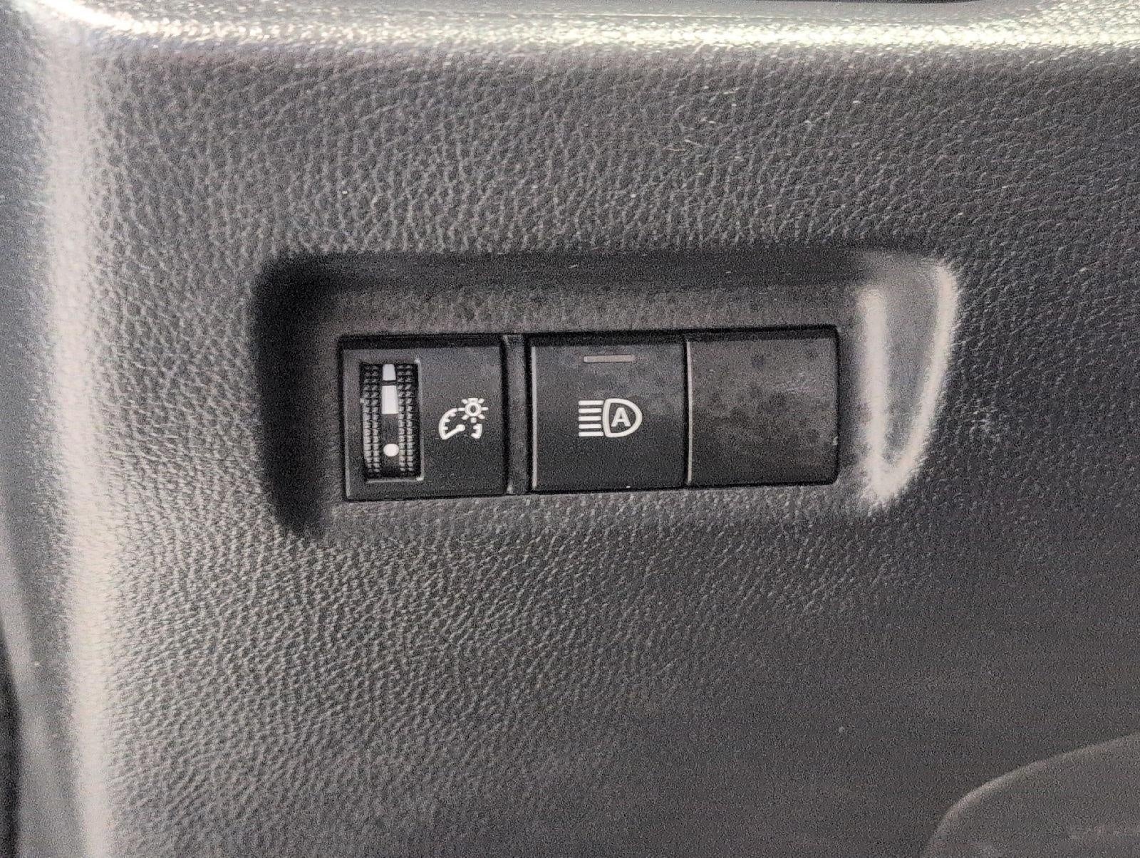 2025 Toyota RAV4 XLE AWD