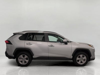 2025 Toyota RAV4 XLE AWD
