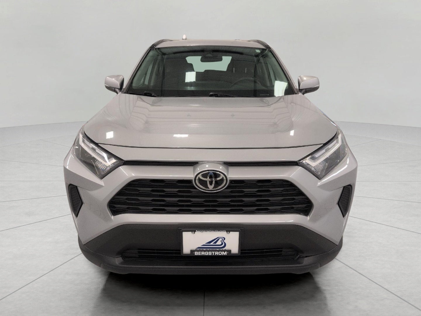 2025 Toyota RAV4 XLE AWD