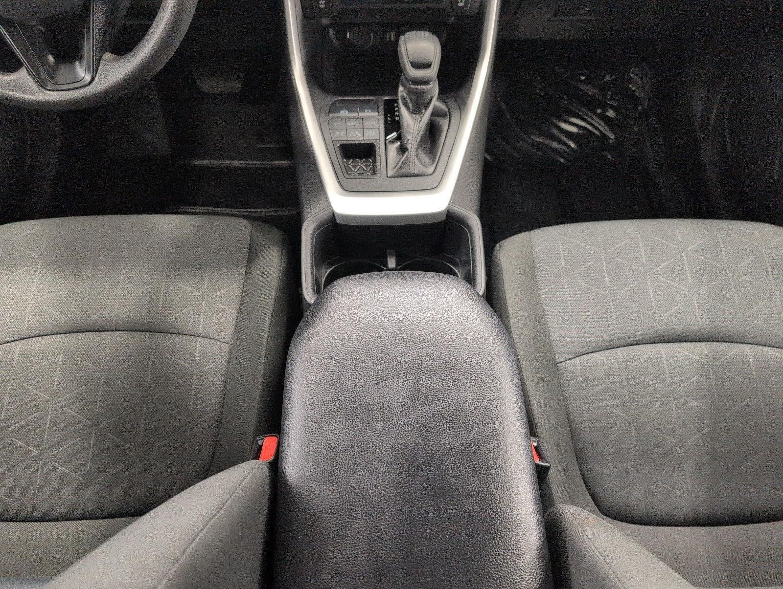2025 Toyota RAV4 XLE AWD