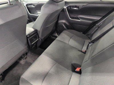 2025 Toyota RAV4 XLE AWD