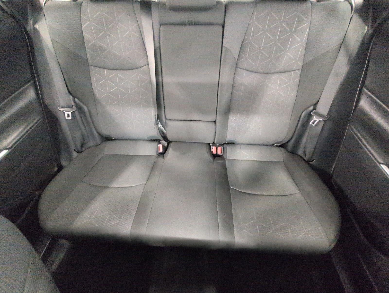 2025 Toyota RAV4 XLE AWD