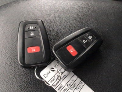 2025 Toyota RAV4 XLE AWD