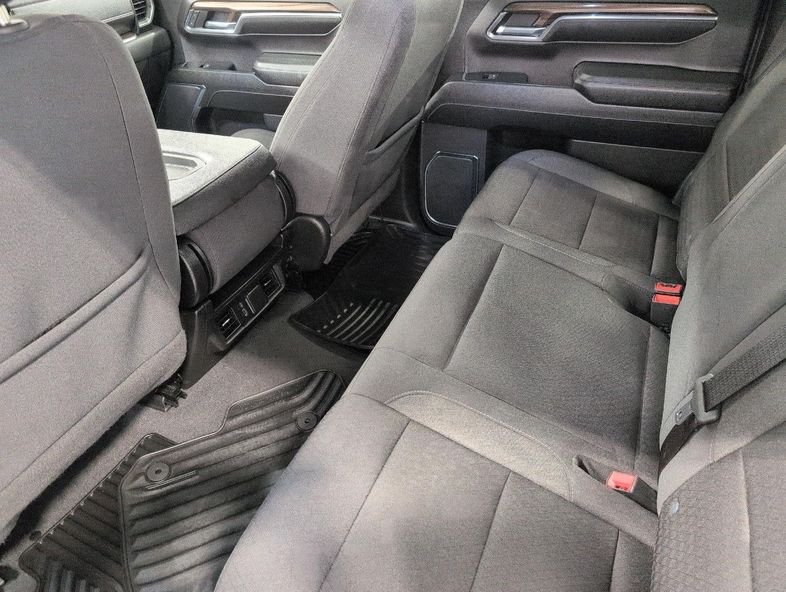 2024 Chevrolet SILVERADO 1500 LT