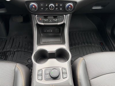 2023 GMC Terrain AWD 4dr AT4
