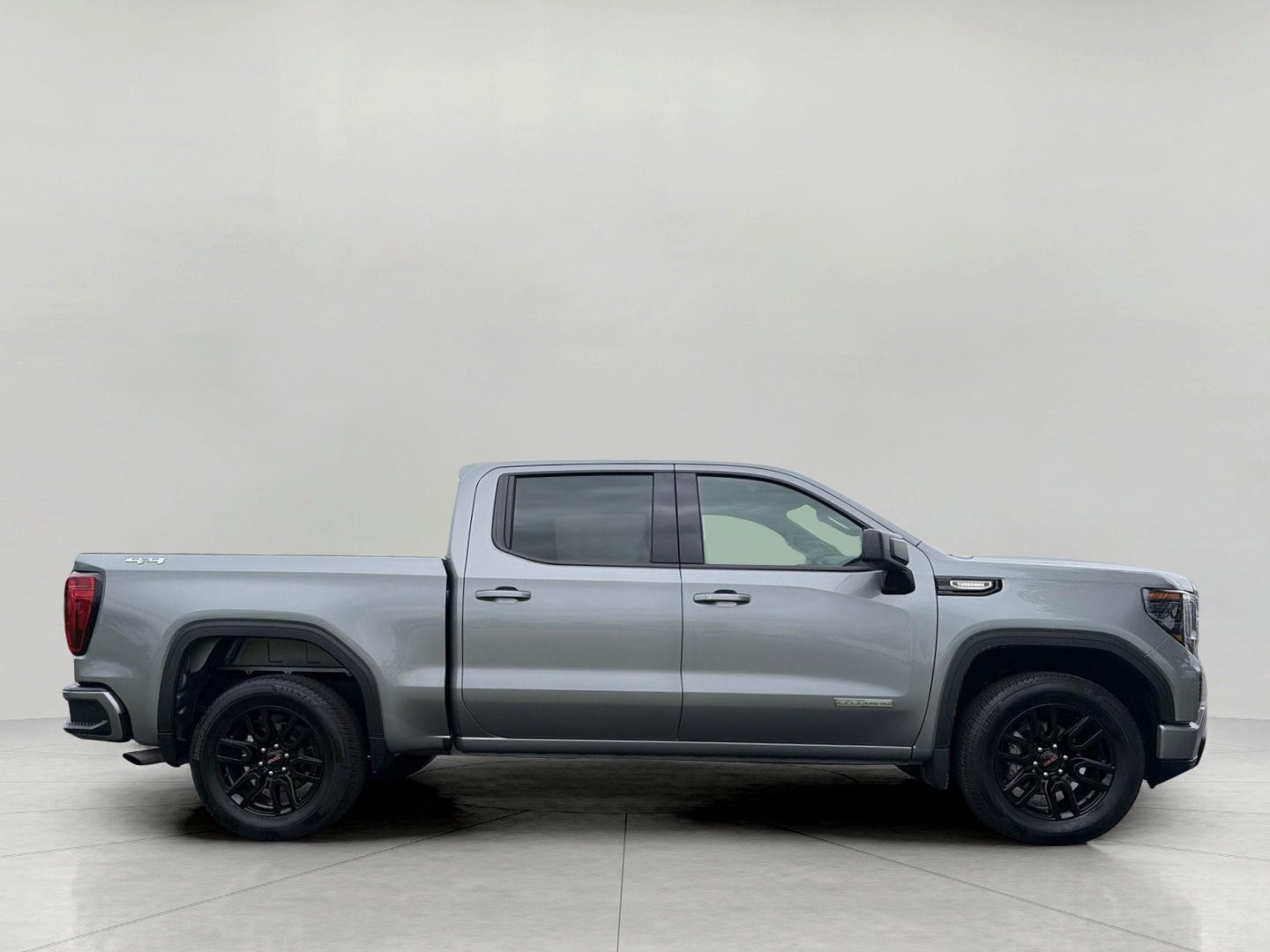 2026 GMC Sierra 1500 4WD Crew Cab 147 Elevation w/3VL