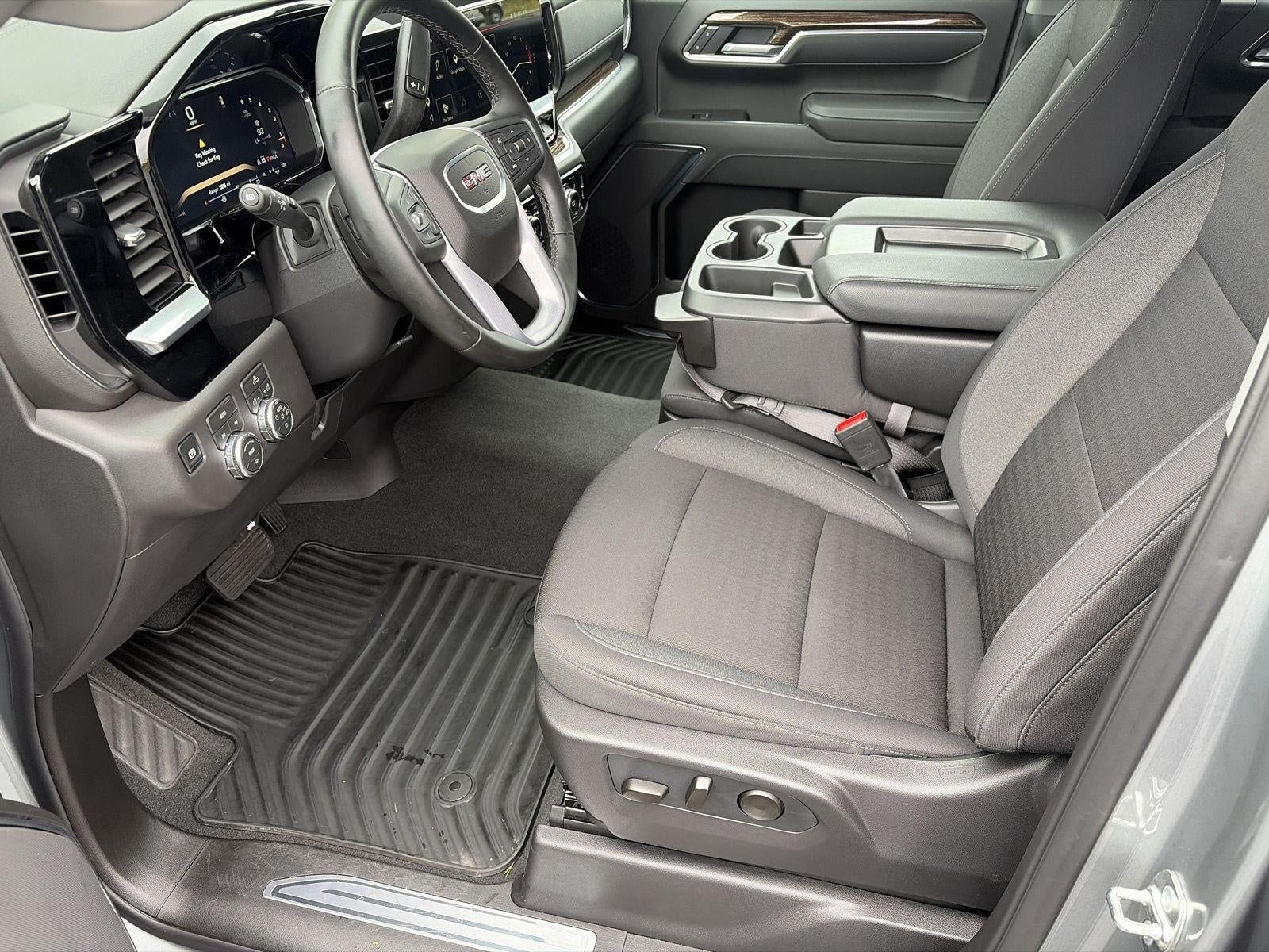 2026 GMC Sierra 1500 4WD Crew Cab 147 Elevation w/3VL