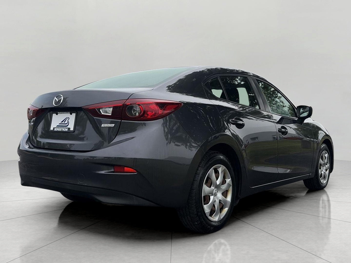 2015 Mazda Mazda3 4dr Sdn Auto i Sport