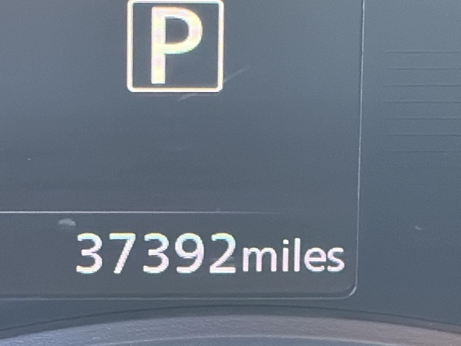 3N1CP5DV4PL563256