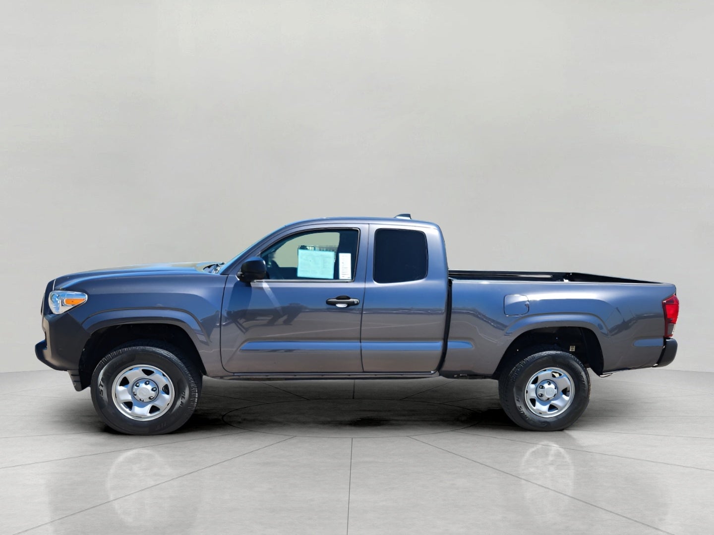 2022 Toyota Tacoma 2WD SR Access Cab 6' Bed I4 AT