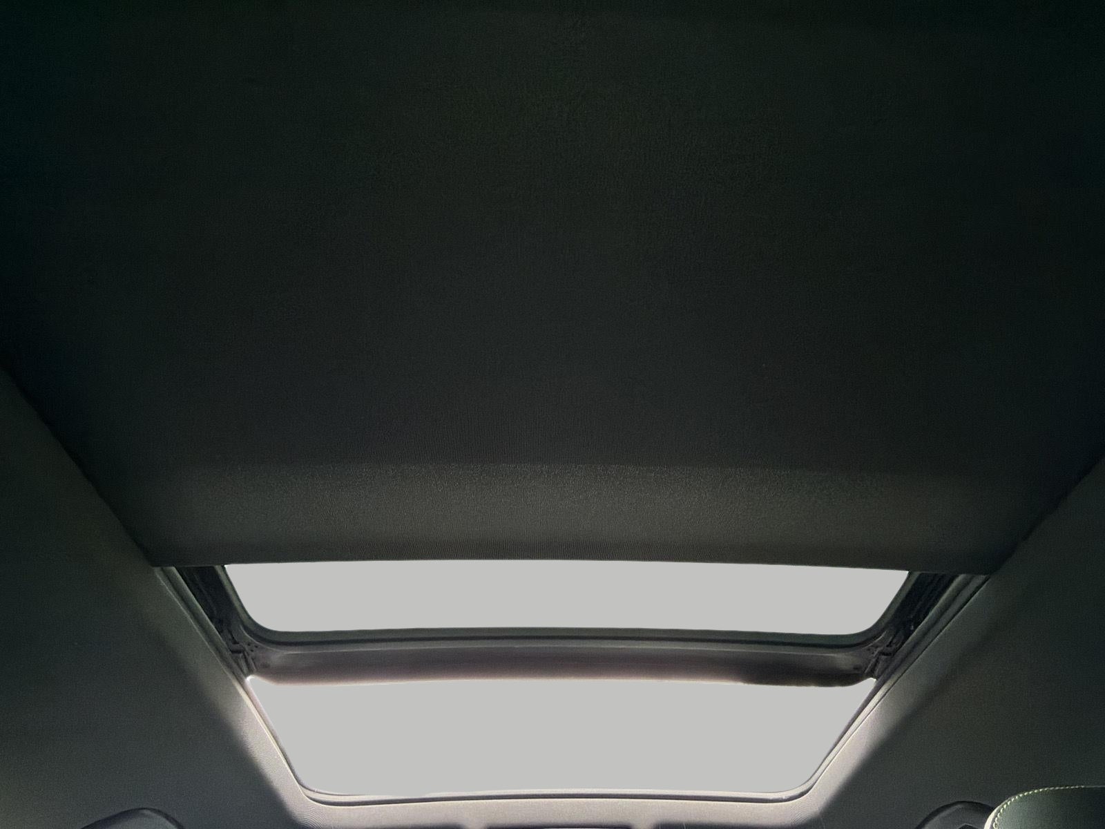 2022 Volkswagen Tiguan 2.0T SE R-Line Black 4MOTION