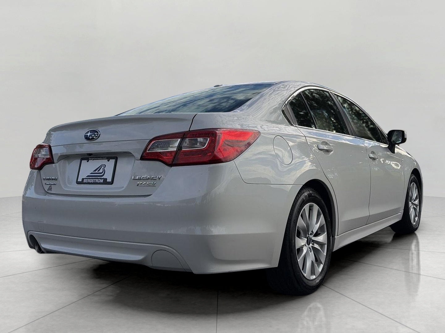 2015 Subaru Legacy 4dr Sdn 2.5i Premium