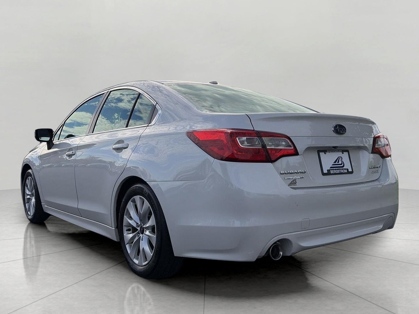 2015 Subaru Legacy 4dr Sdn 2.5i Premium