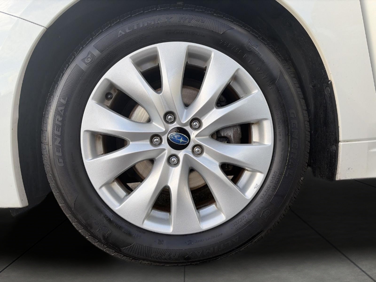 2015 Subaru Legacy 4dr Sdn 2.5i Premium