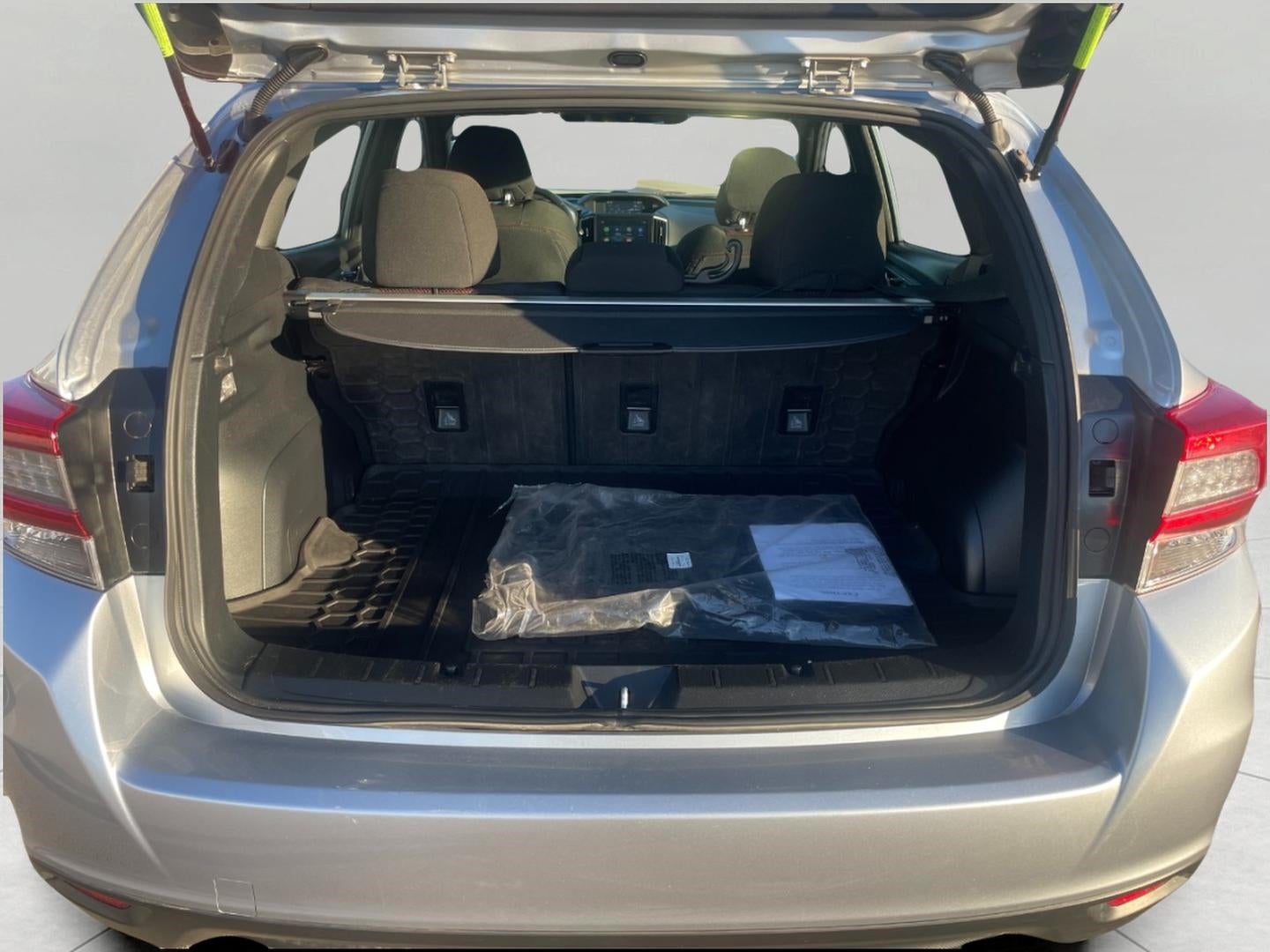 2022 Subaru Impreza Sport 5-door CVT