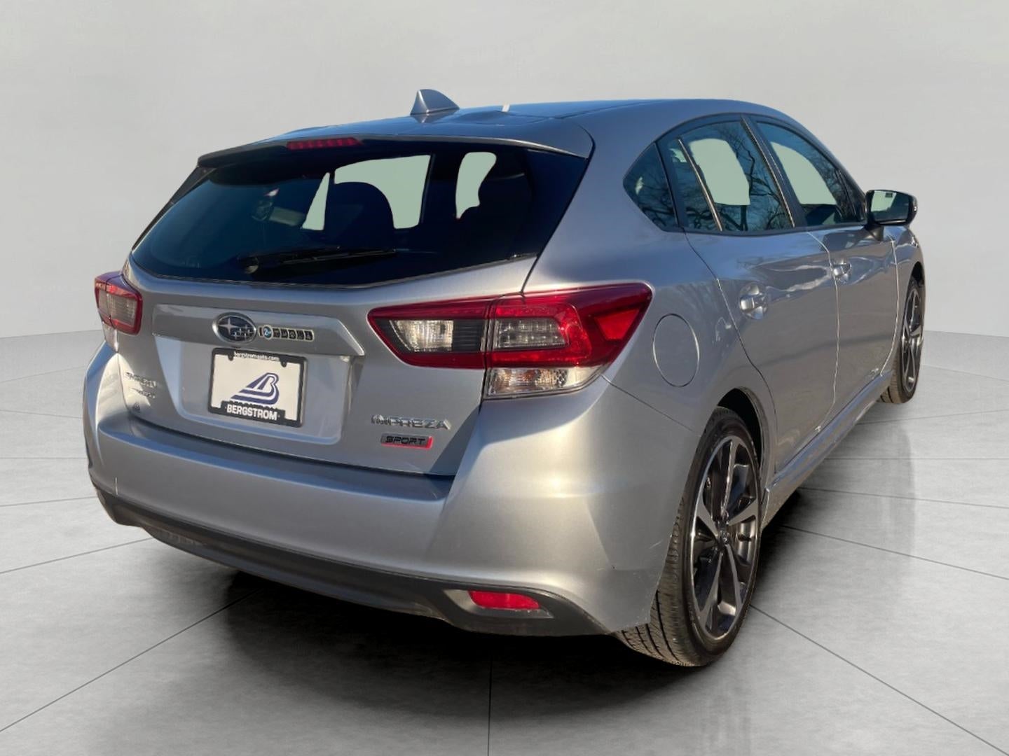 2022 Subaru Impreza Sport 5-door CVT