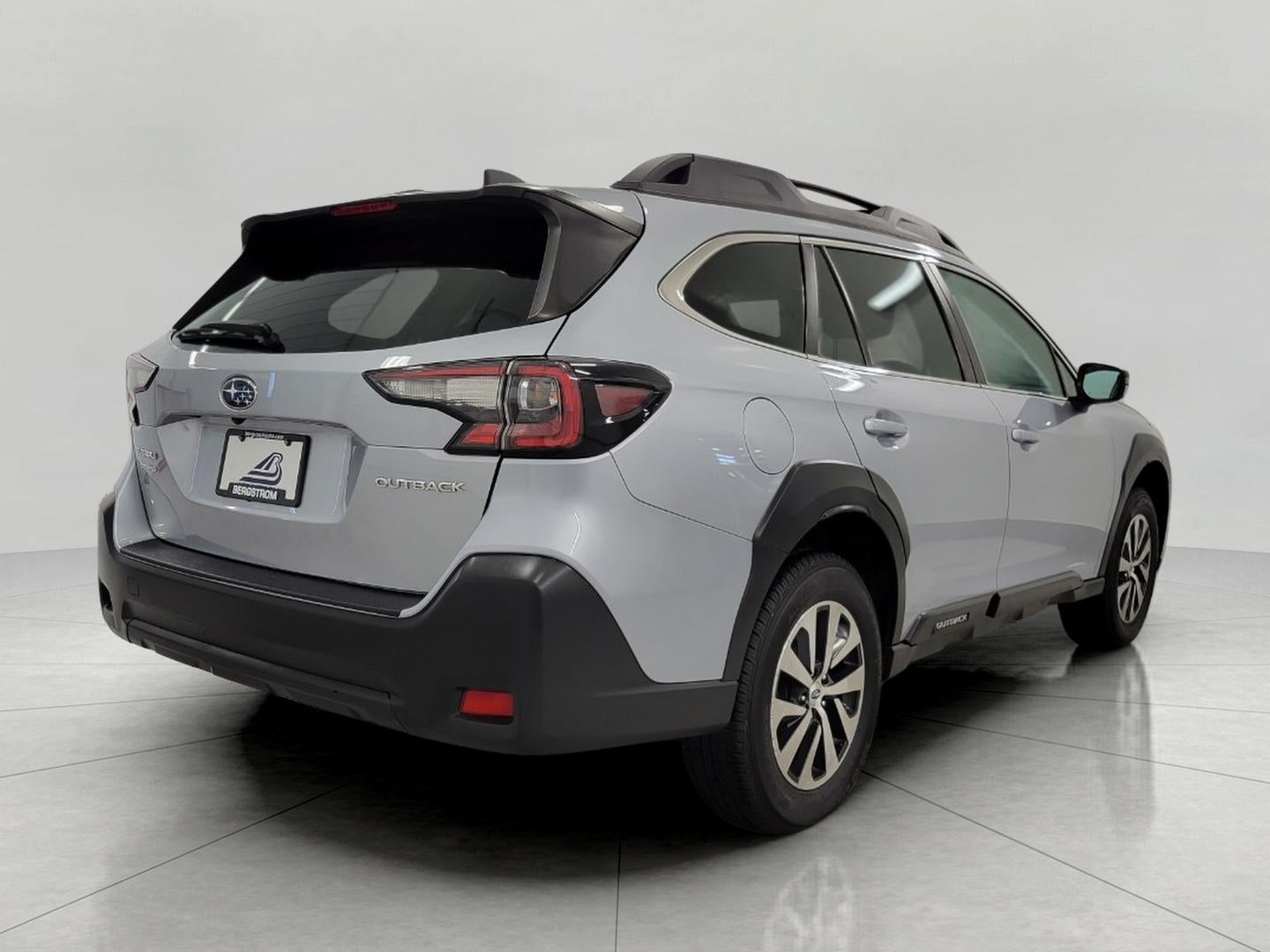 2023 Subaru Outback Premium CVT