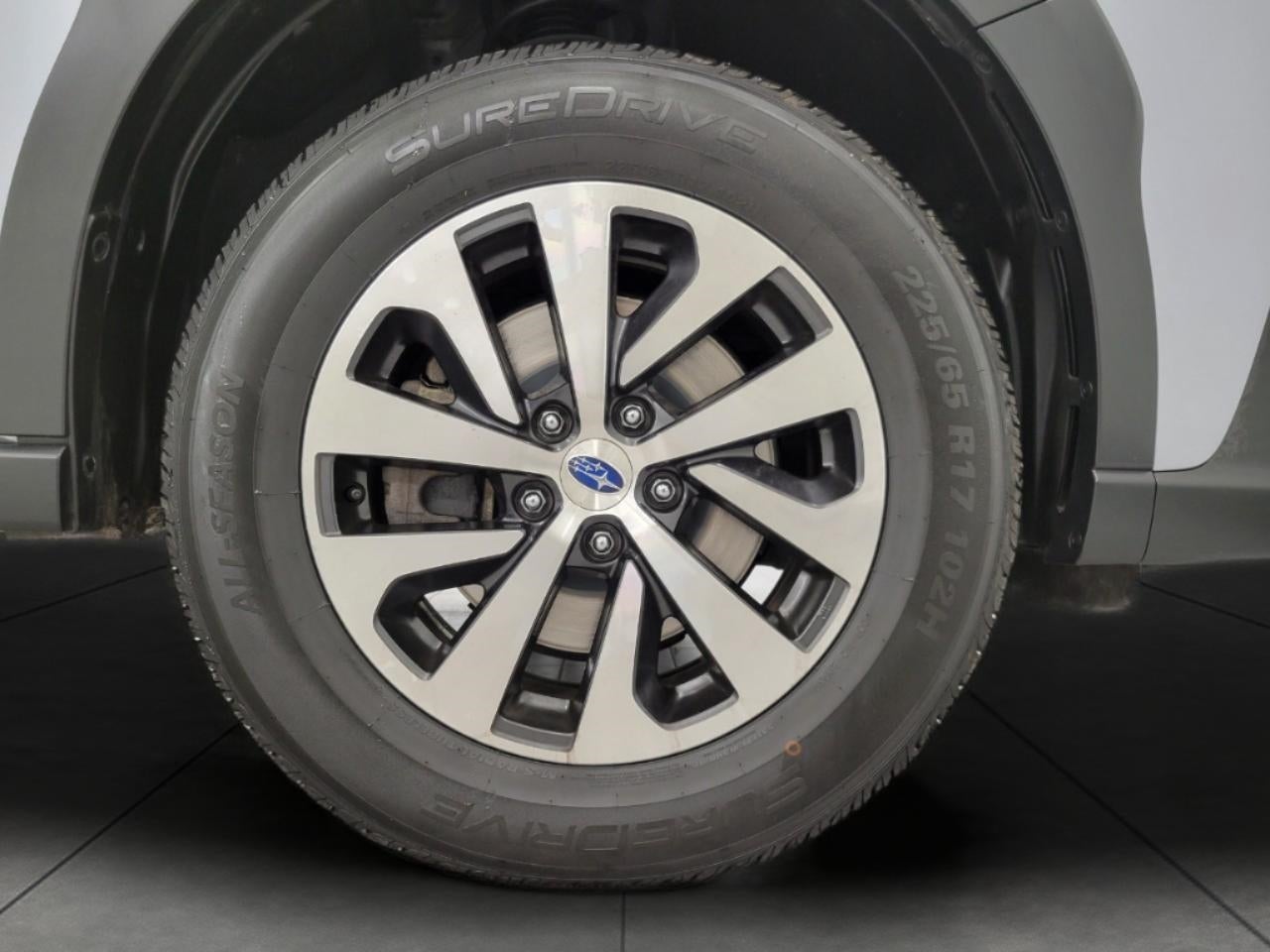 2023 Subaru Outback Premium CVT