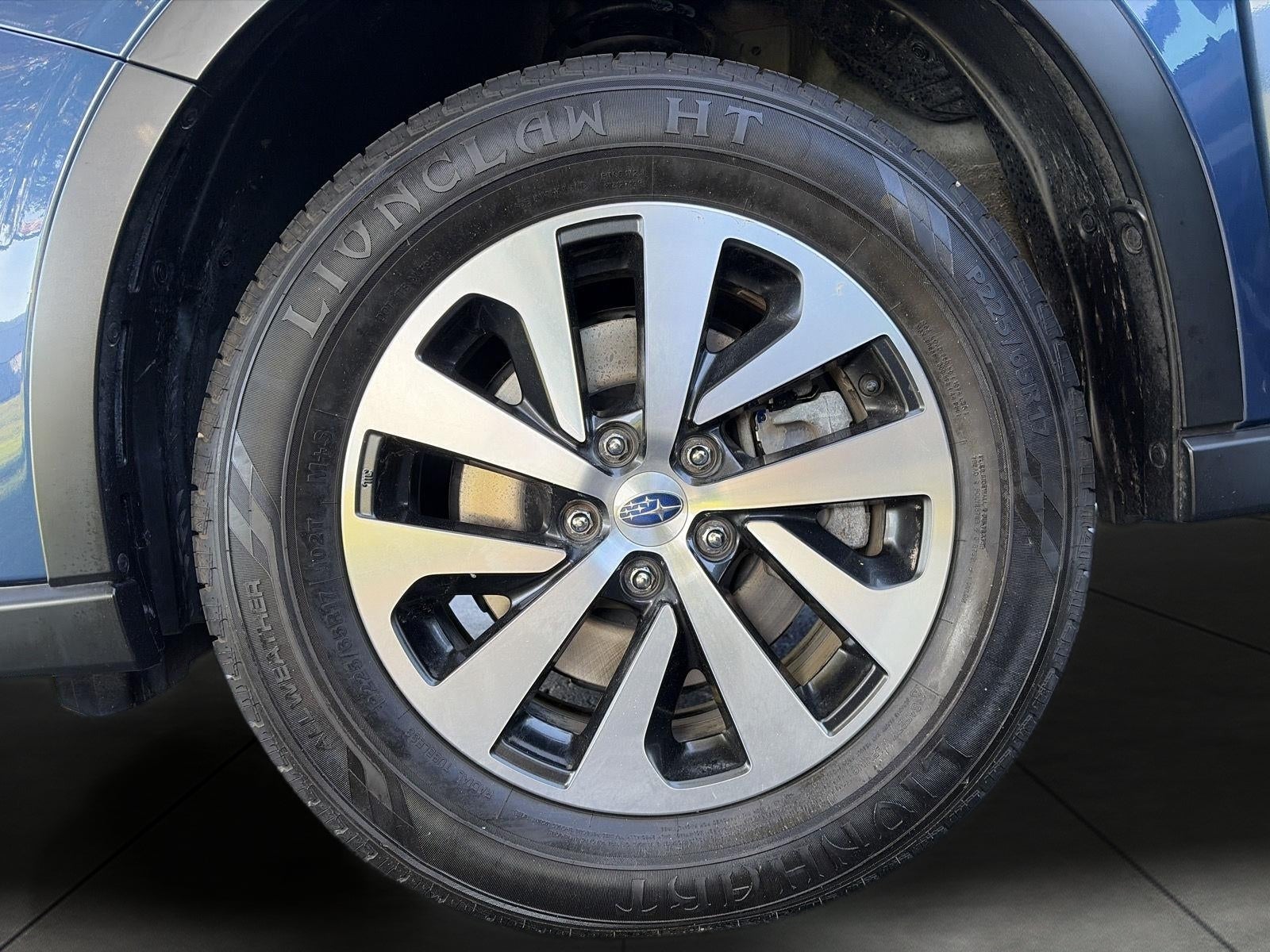 2022 Subaru Outback Premium CVT