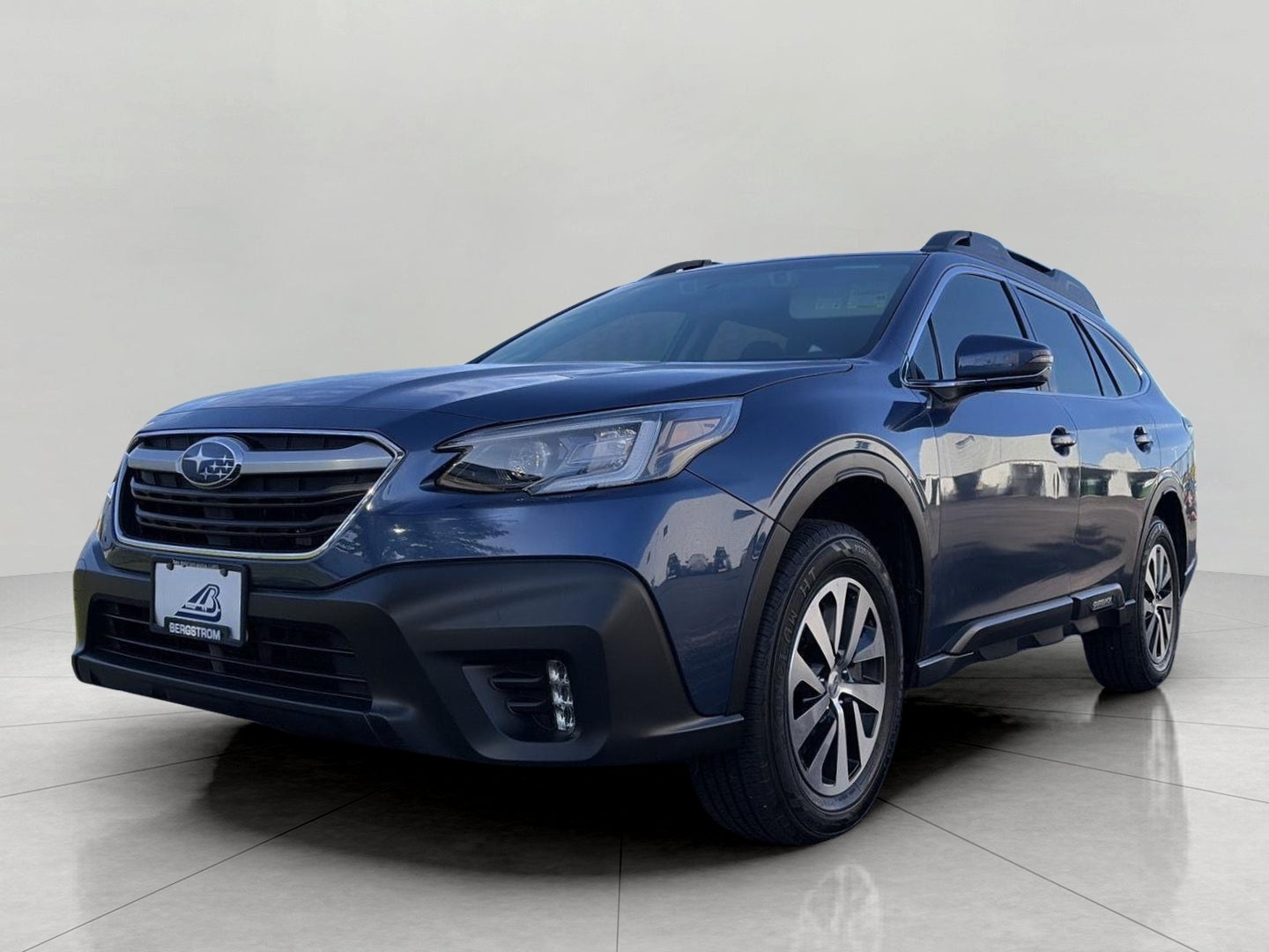 2022 Subaru Outback Premium CVT