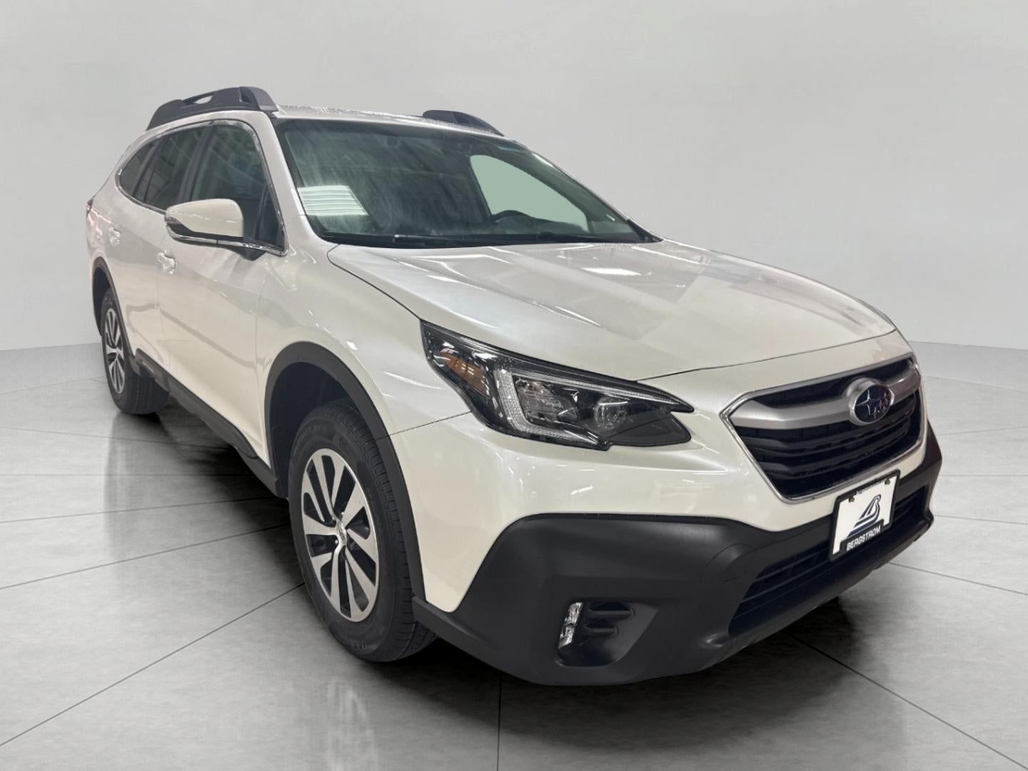 2022 Subaru Outback Premium CVT