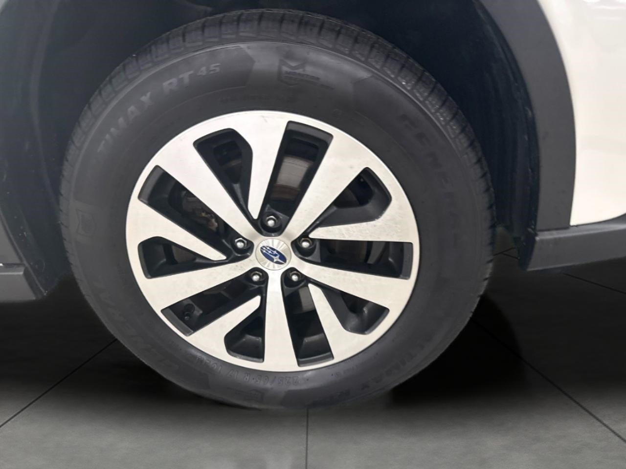 2022 Subaru Outback Premium CVT