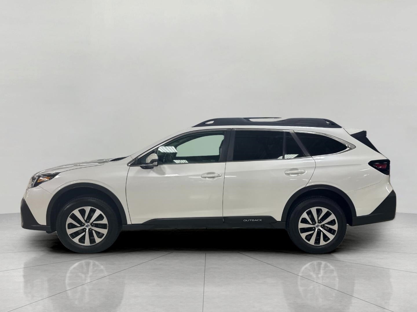 2022 Subaru Outback Premium CVT