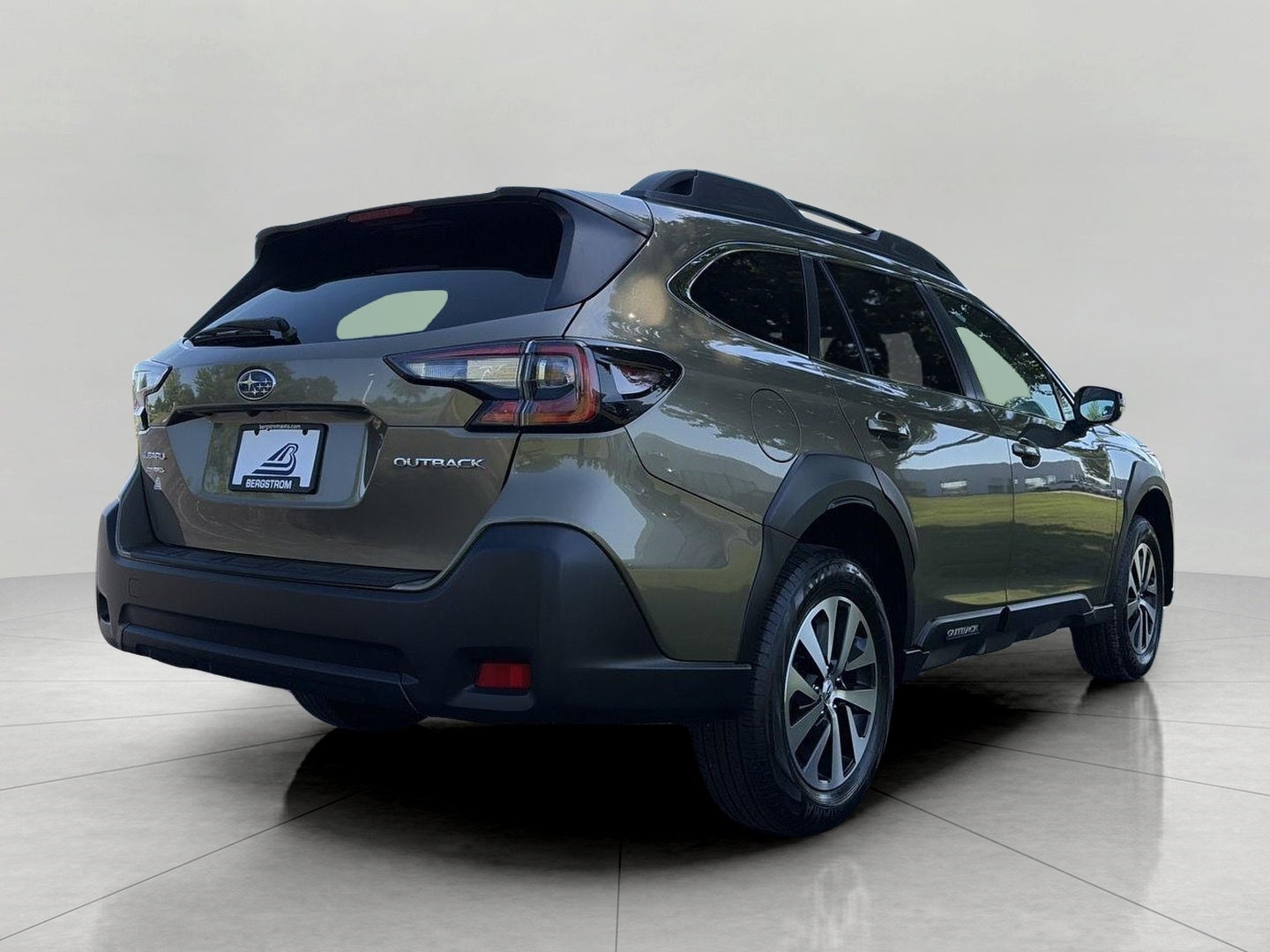2024 Subaru Outback Premium AWD