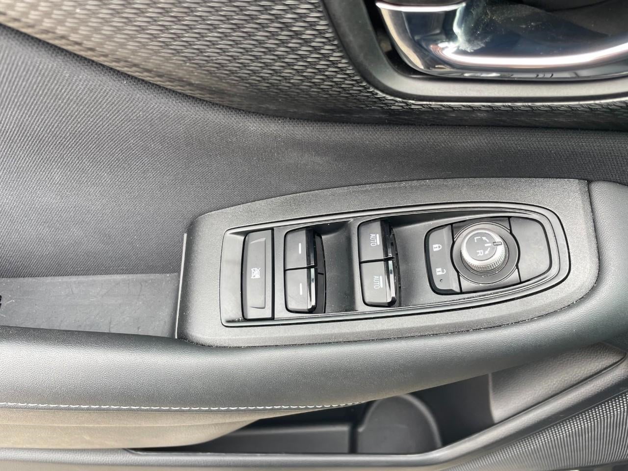 2025 Subaru Outback Premium AWD