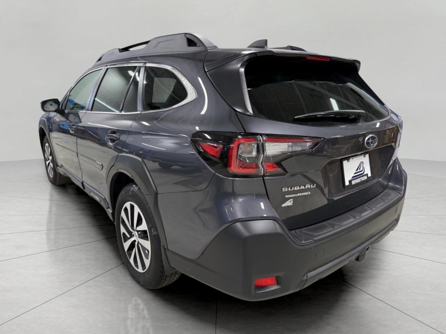 2025 Subaru Outback Premium AWD