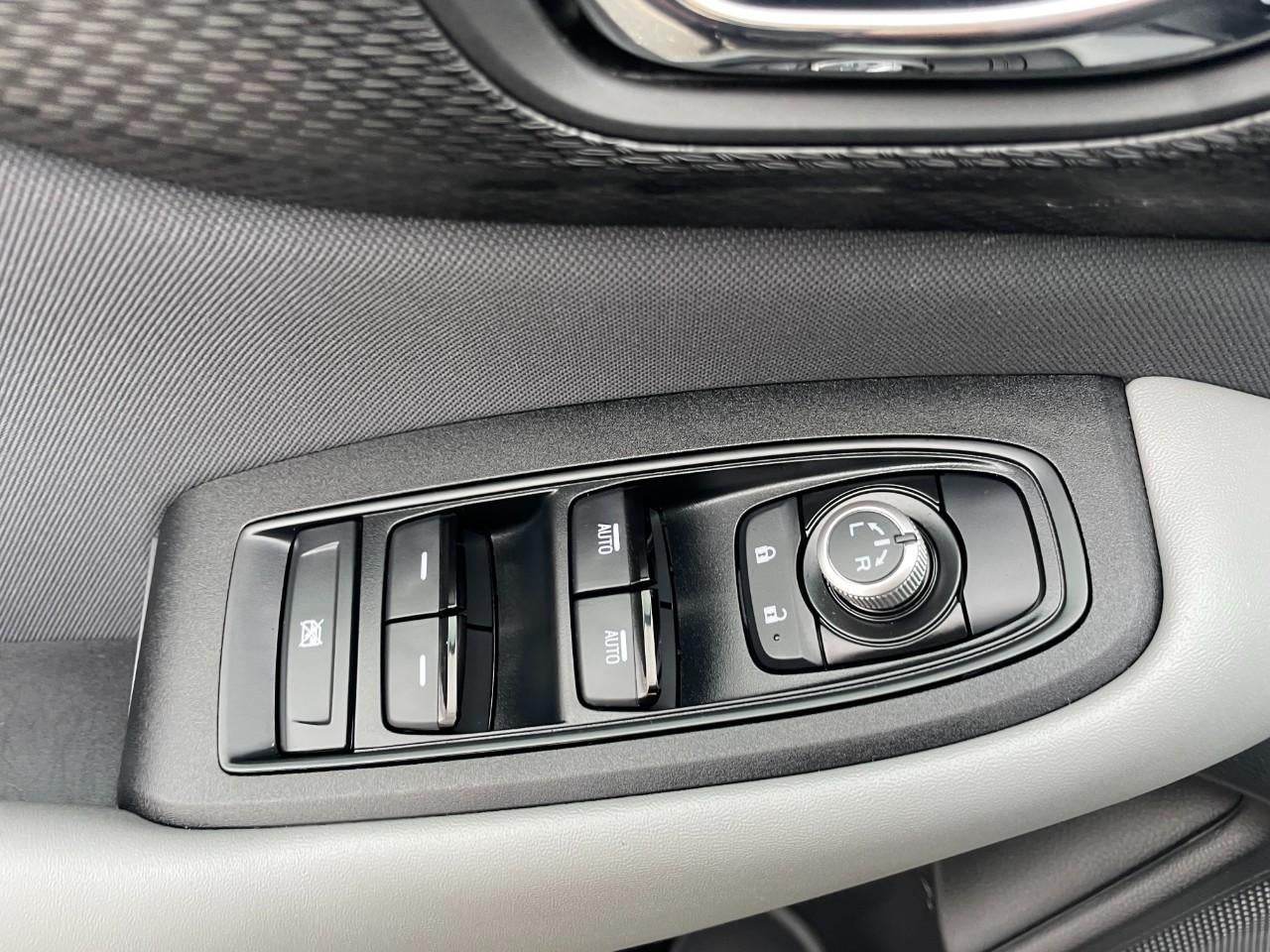 2025 Subaru Outback Premium AWD