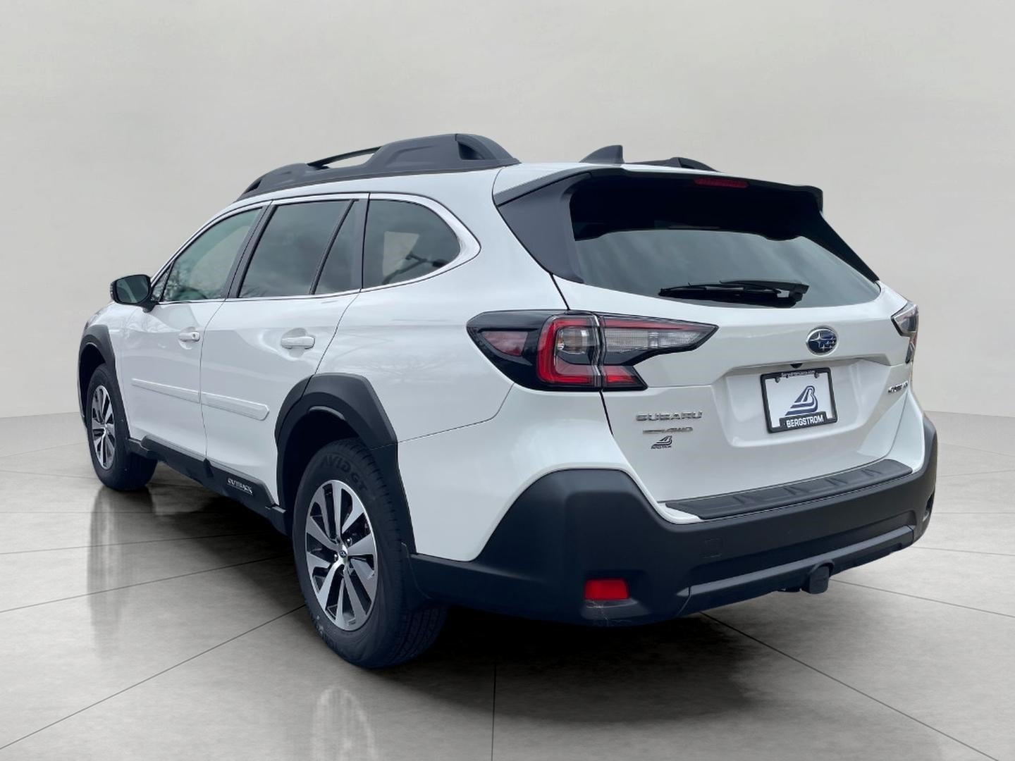 2025 Subaru Outback Premium AWD