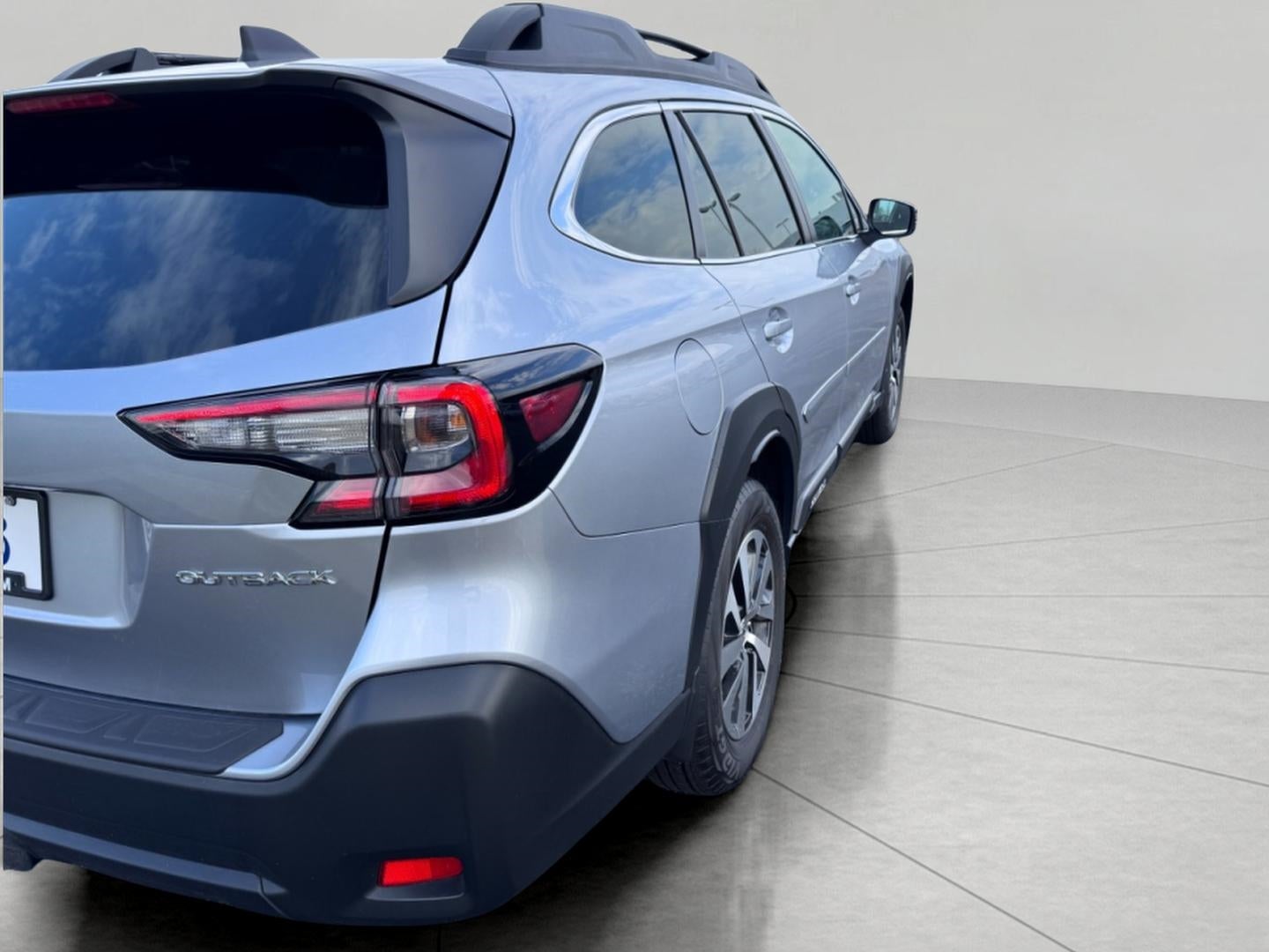 2025 Subaru Outback Premium AWD