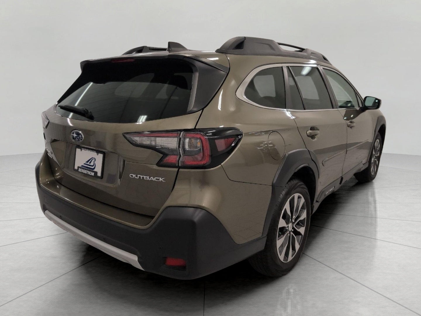 2025 Subaru Outback Limited AWD