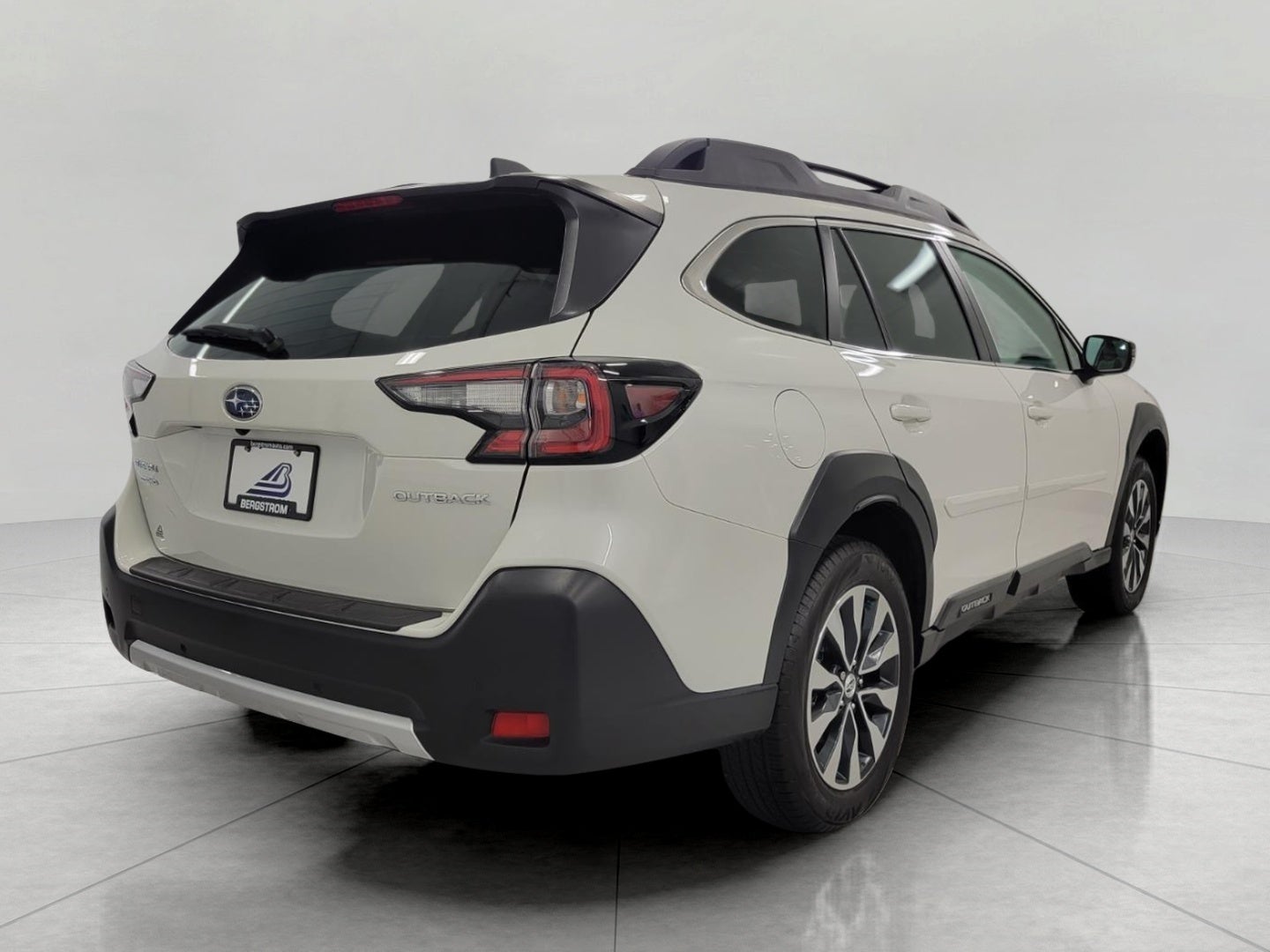 2025 Subaru Outback Limited AWD