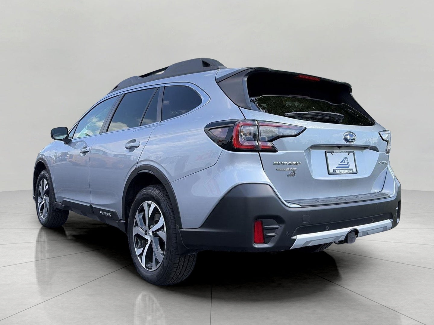 2022 Subaru Outback Limited CVT