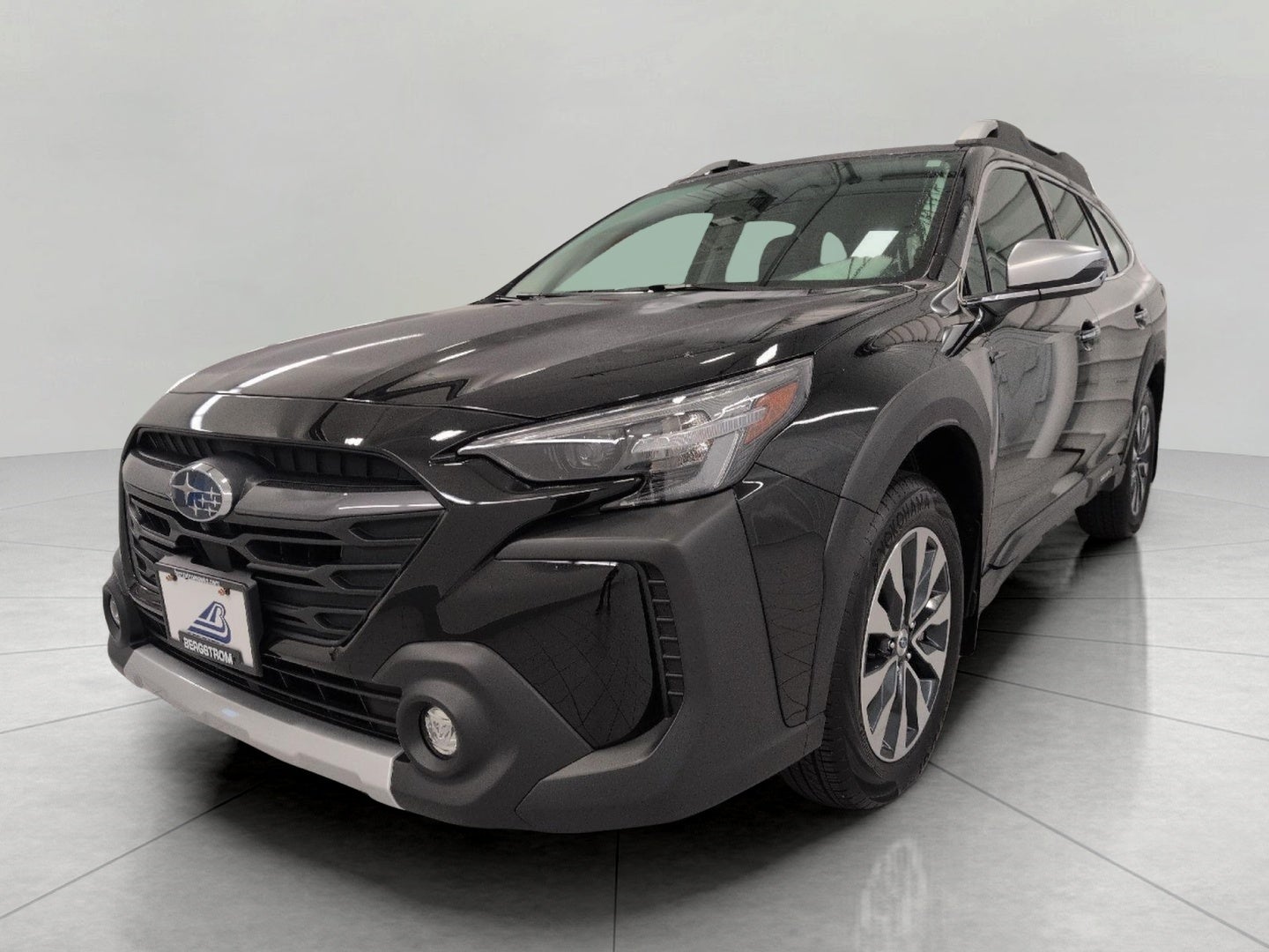 2025 Subaru Outback Touring AWD