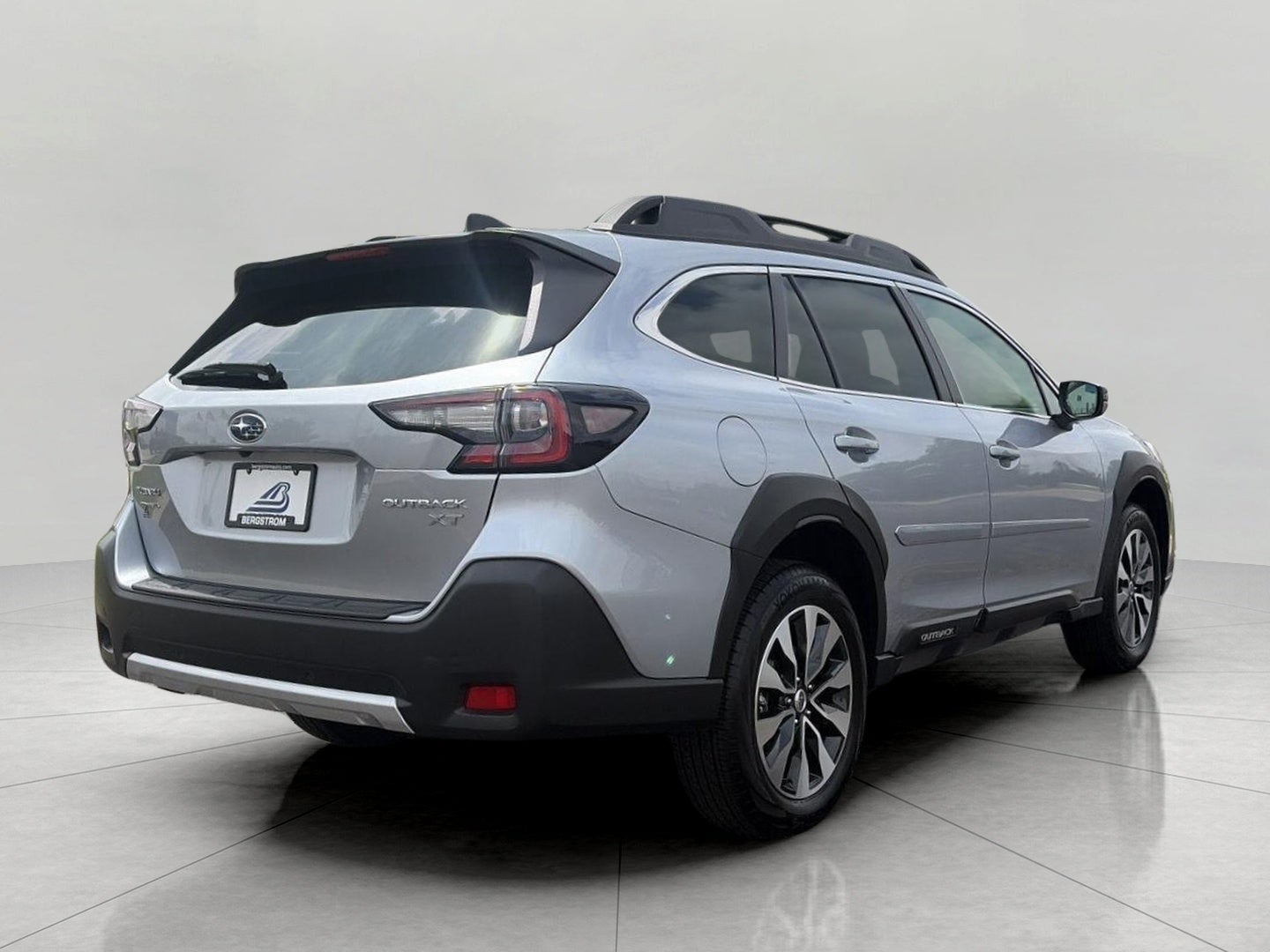 2025 Subaru Outback Limited XT AWD