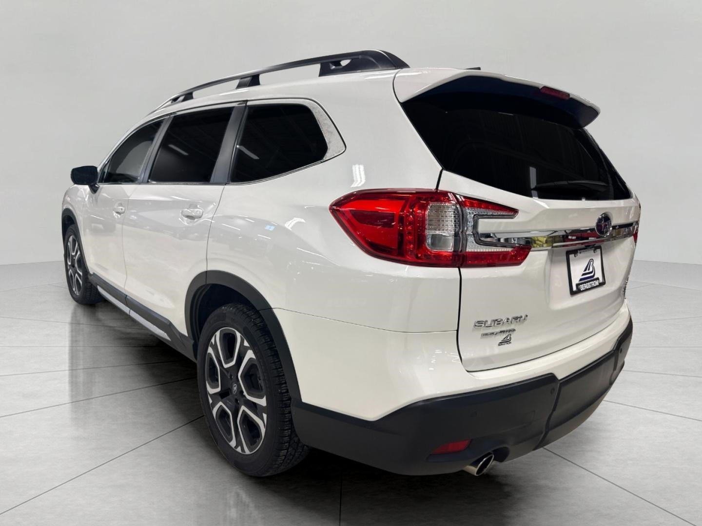 2023 Subaru Ascent Limited 8-Passenger