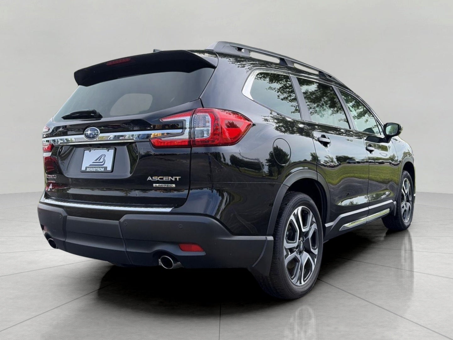 2025 Subaru Ascent Limited 7-Passenger